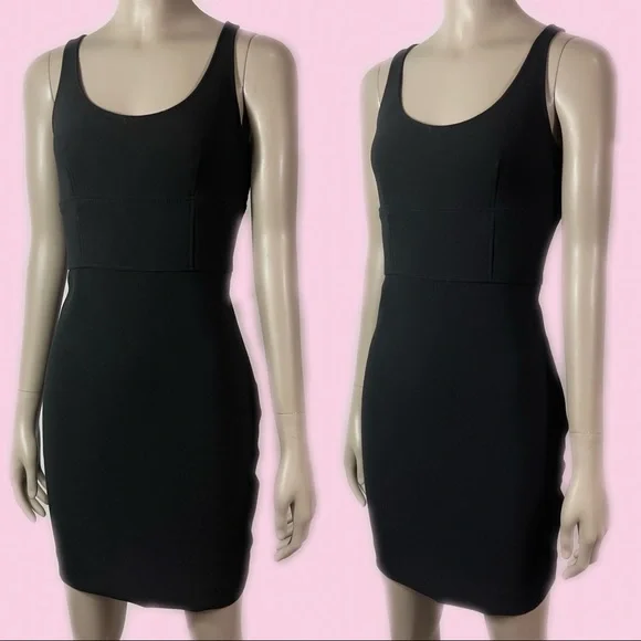 Black Elizabeth and James Dress - Picture 11 of 12